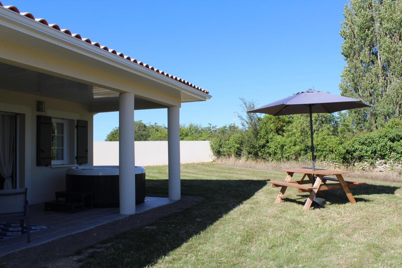 Gite Lou, Gite Famille Et Bien Etre Avec Jacuzzi Фонтене-ле-Конт Екстер'єр фото